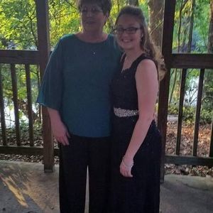 Meet your Posher, Cindy